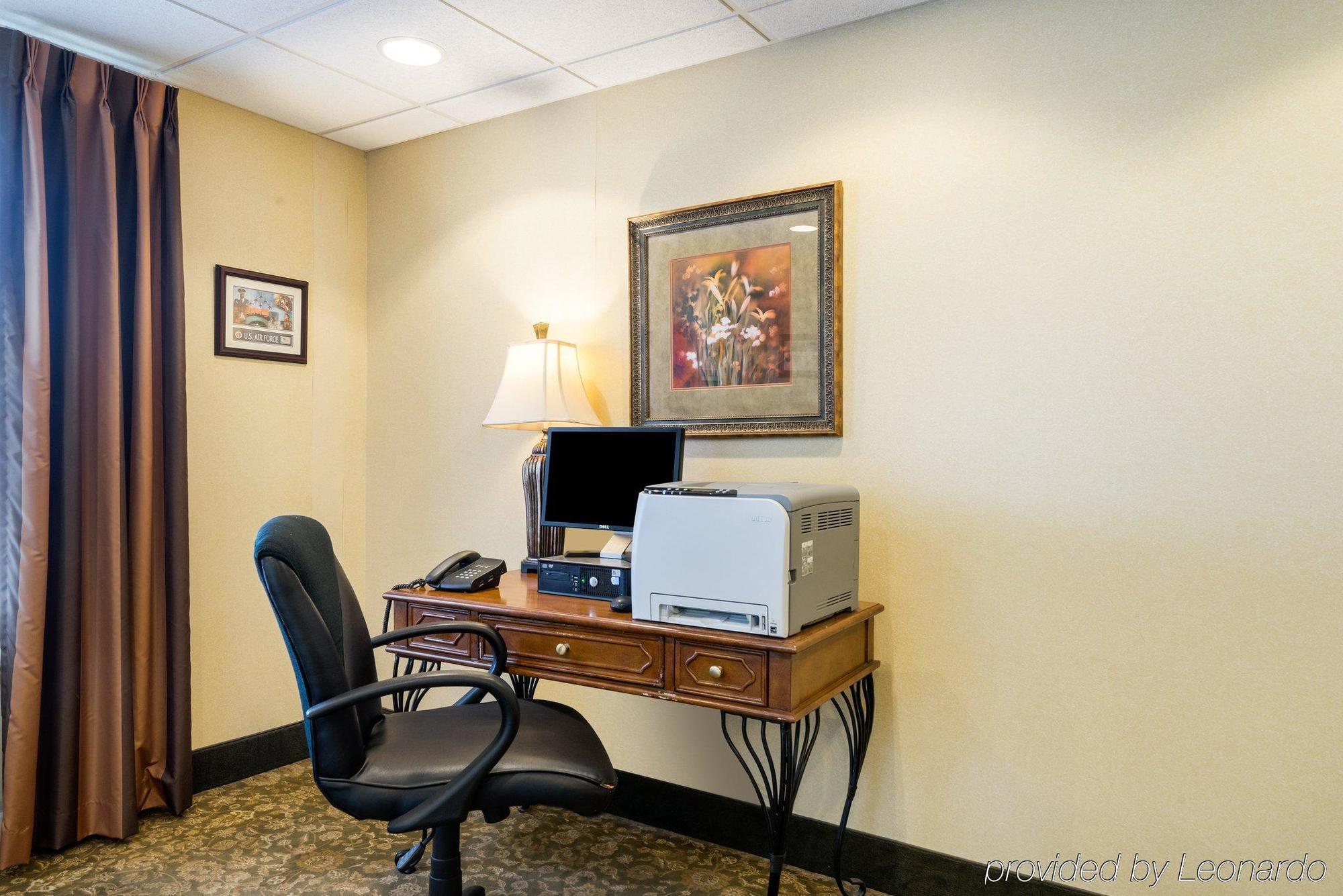 Hotel Mainstay 4*